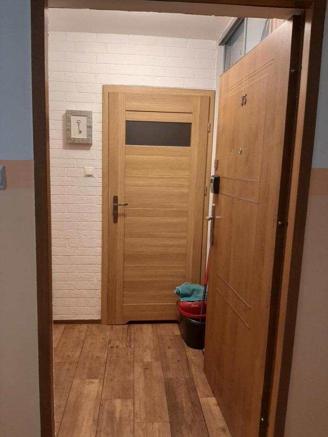 Kawalerka Stefana Zeromskiego 62 Breslau Exterior foto